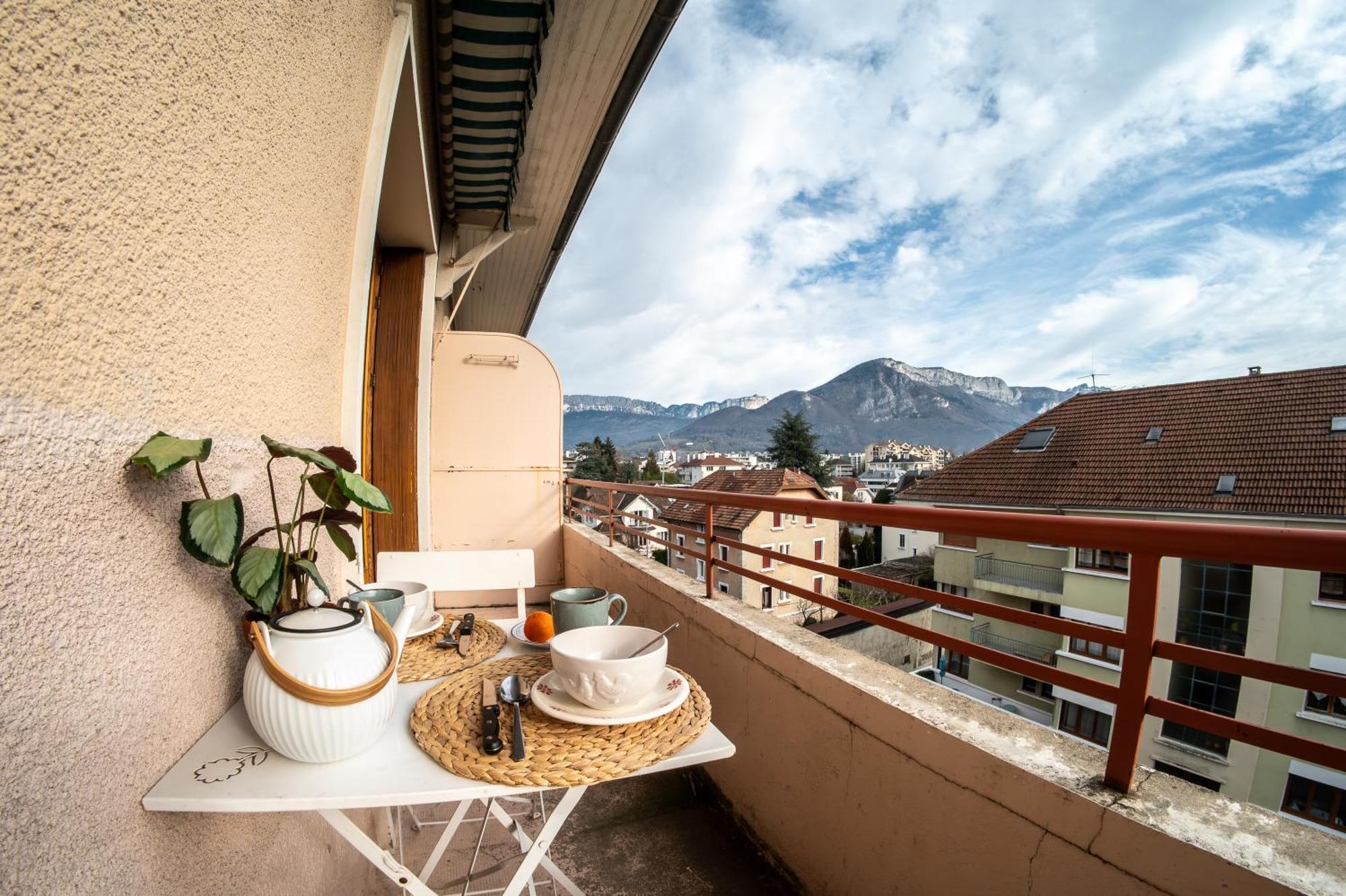 Les 3 Monts - Vue Panoramique Sur Les Montagnes Apartment Annecy Exterior photo